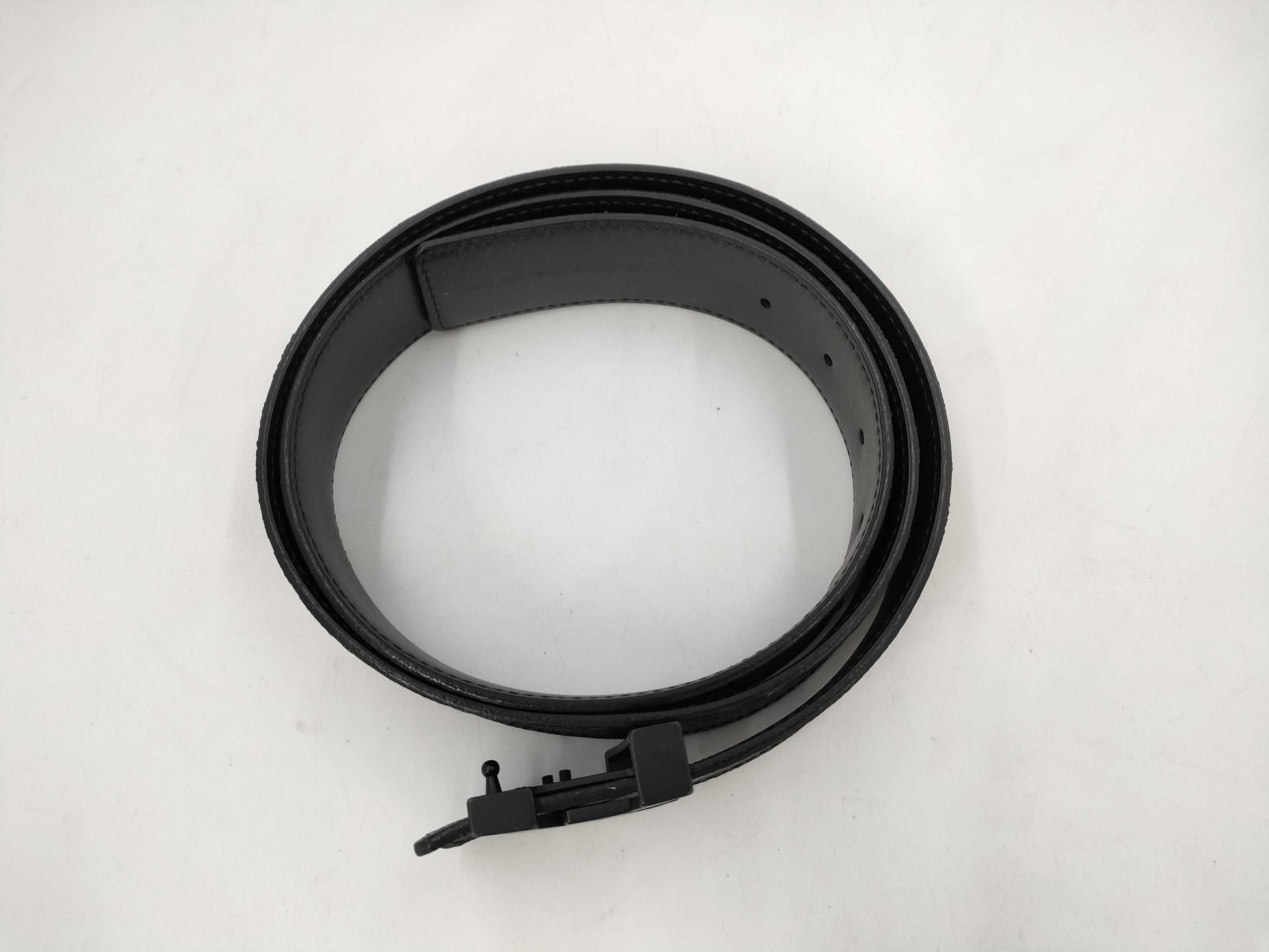 LOUIS VUITTON Damier Graffit Saintture LV Initial Belt