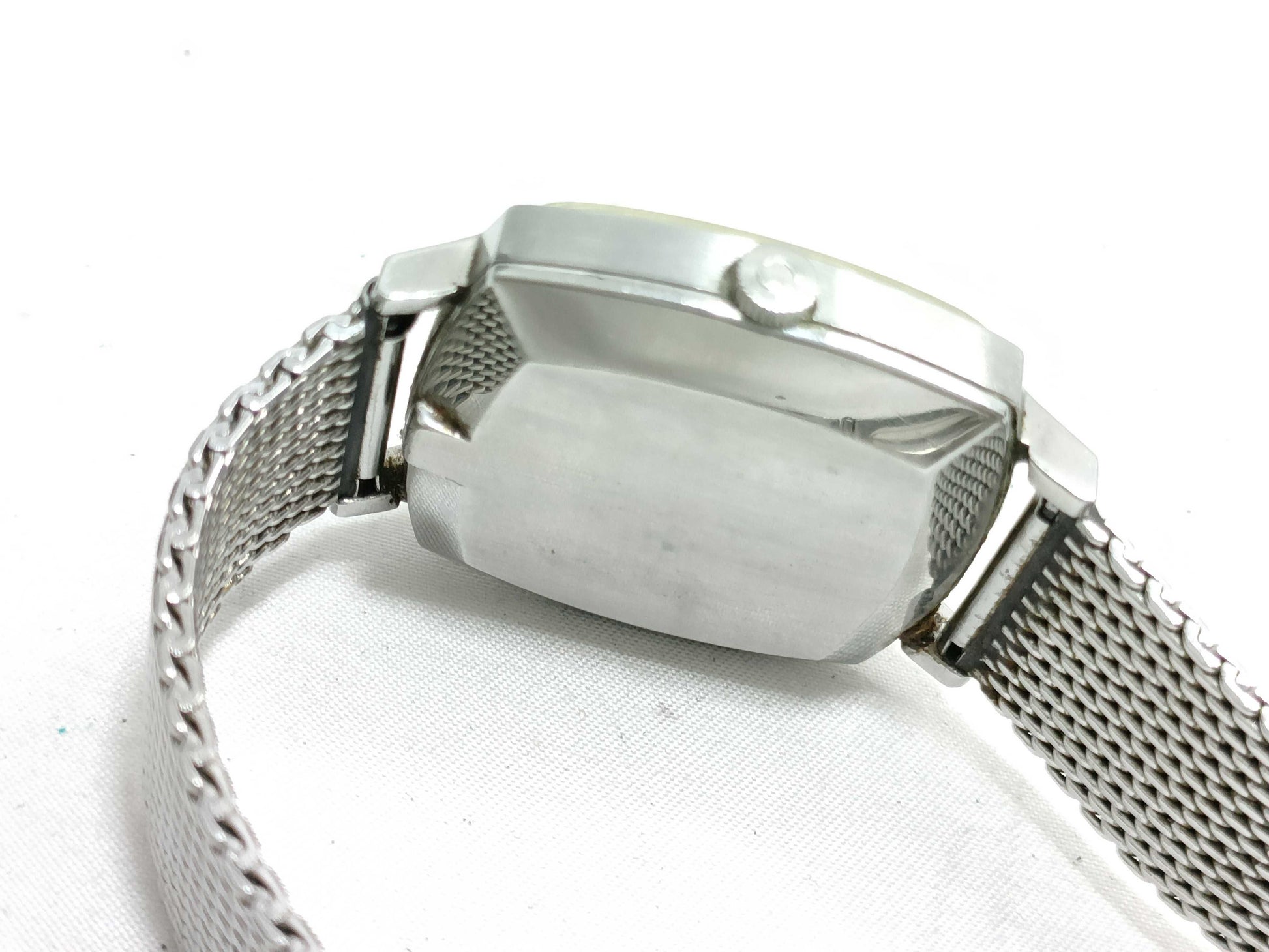 OMEGA AT Geneve Women's Watch with Defective Winding Crown and Non-Original Strap