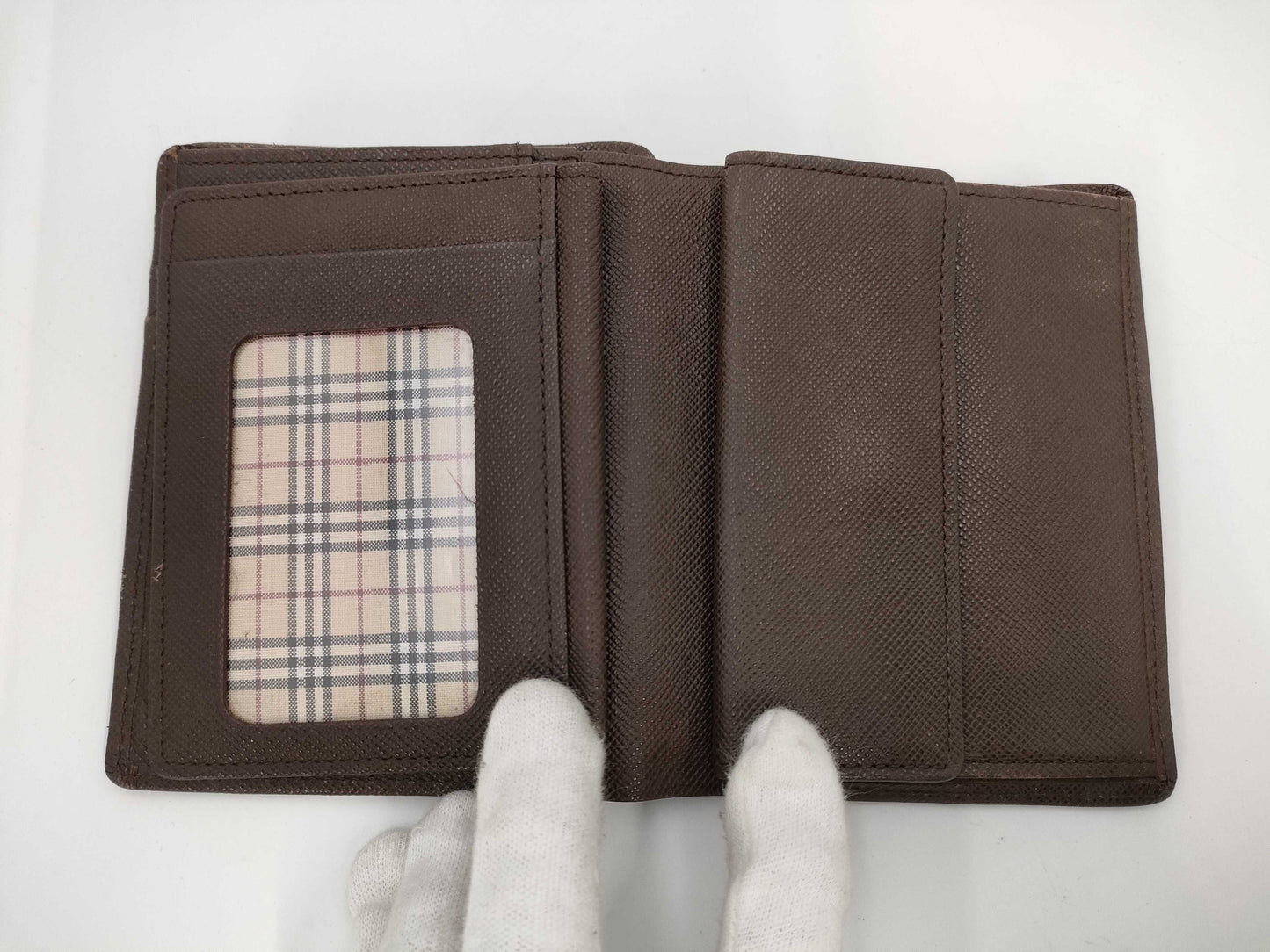 LOUIS VUITTON/Burberry/Gucci Wallet and Accessory Set