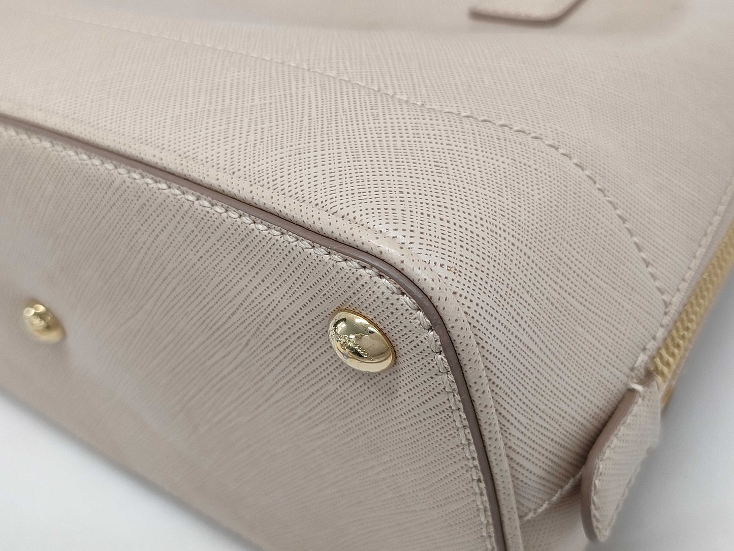 Salvatore Ferragamo Gancini Darina 2-way handbag