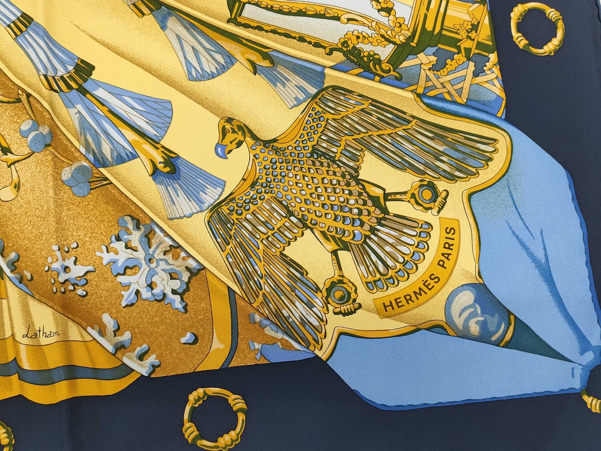 HERMES Carré 90 Soleil de Soie Silk Sun Scarf