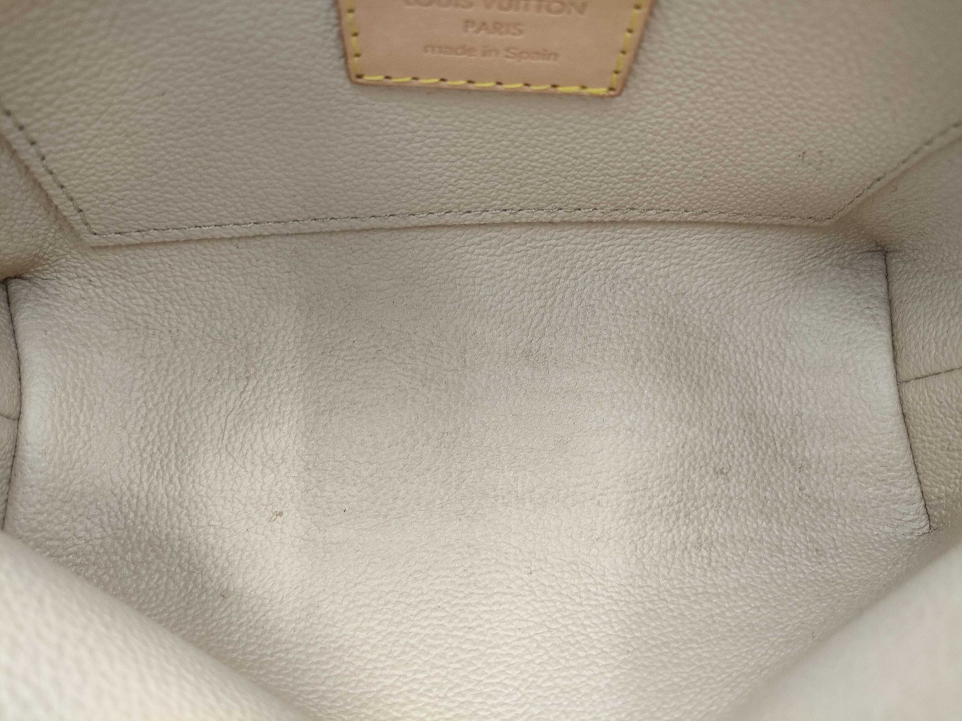LOUIS VUITTON Monogram Pochette Cosmetic Pouch