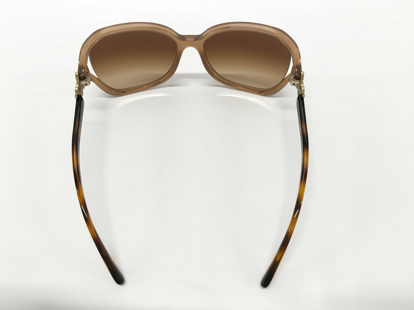 COACH 10/13 Reassessment HC8233 Sunglasses Sunglasses/Eyeglasses