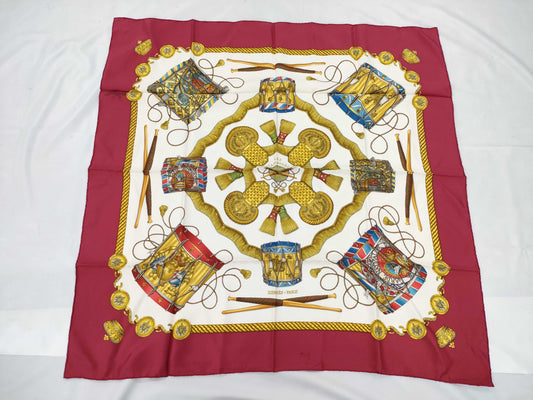 HERMES Carre LES TAMBOURS Scarf