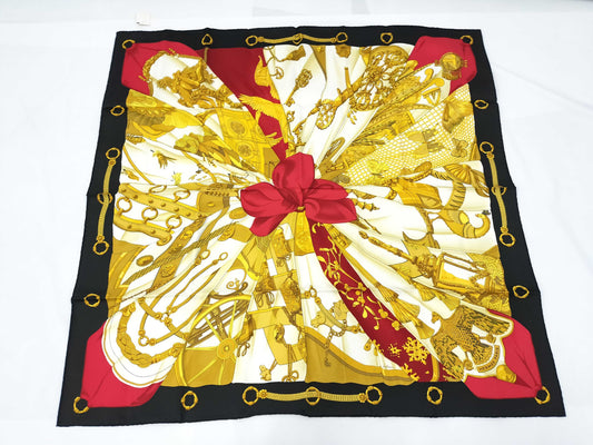 HERMES scarf