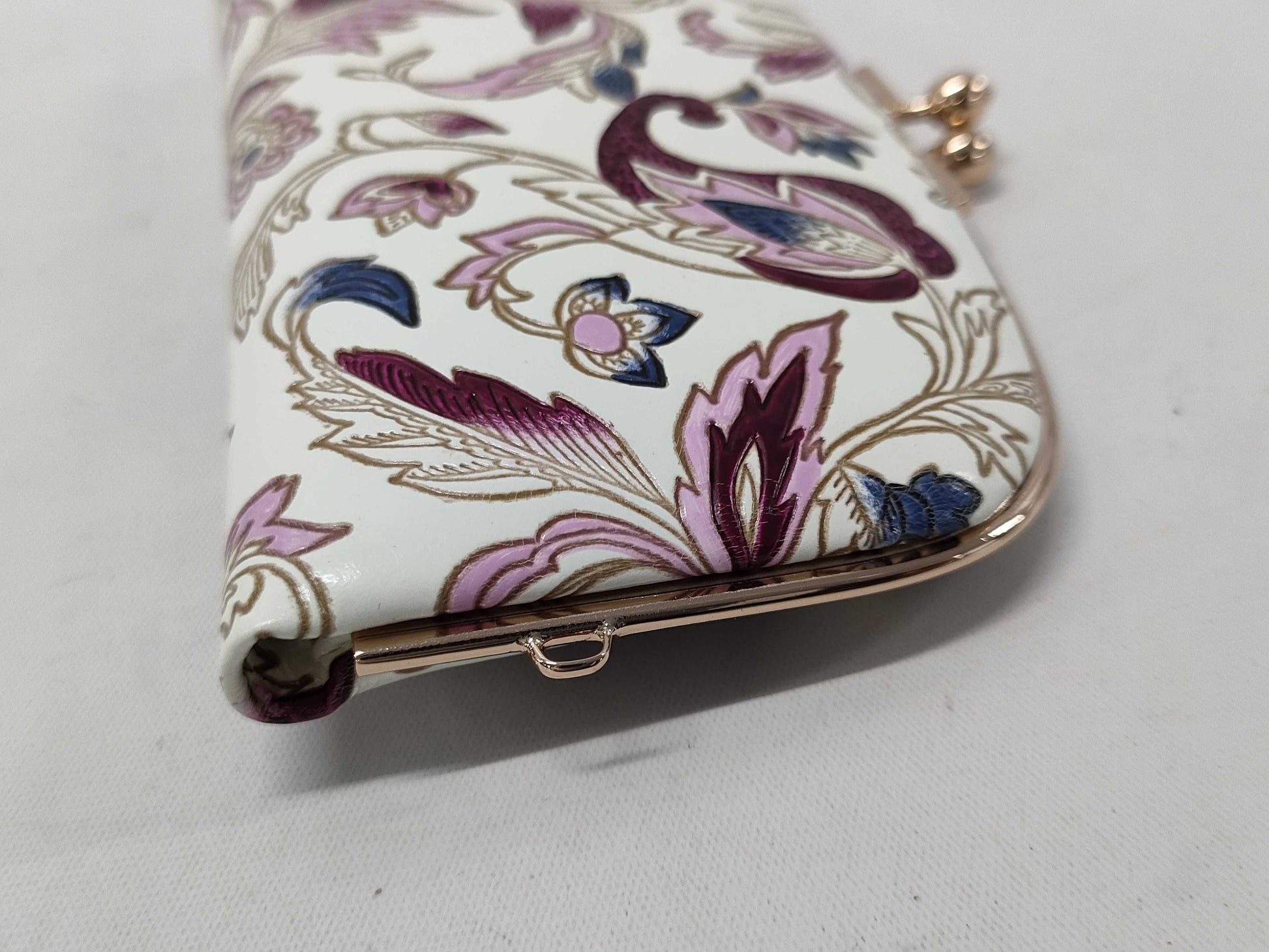 Bunkoya Ozeki Clasp Coin Case