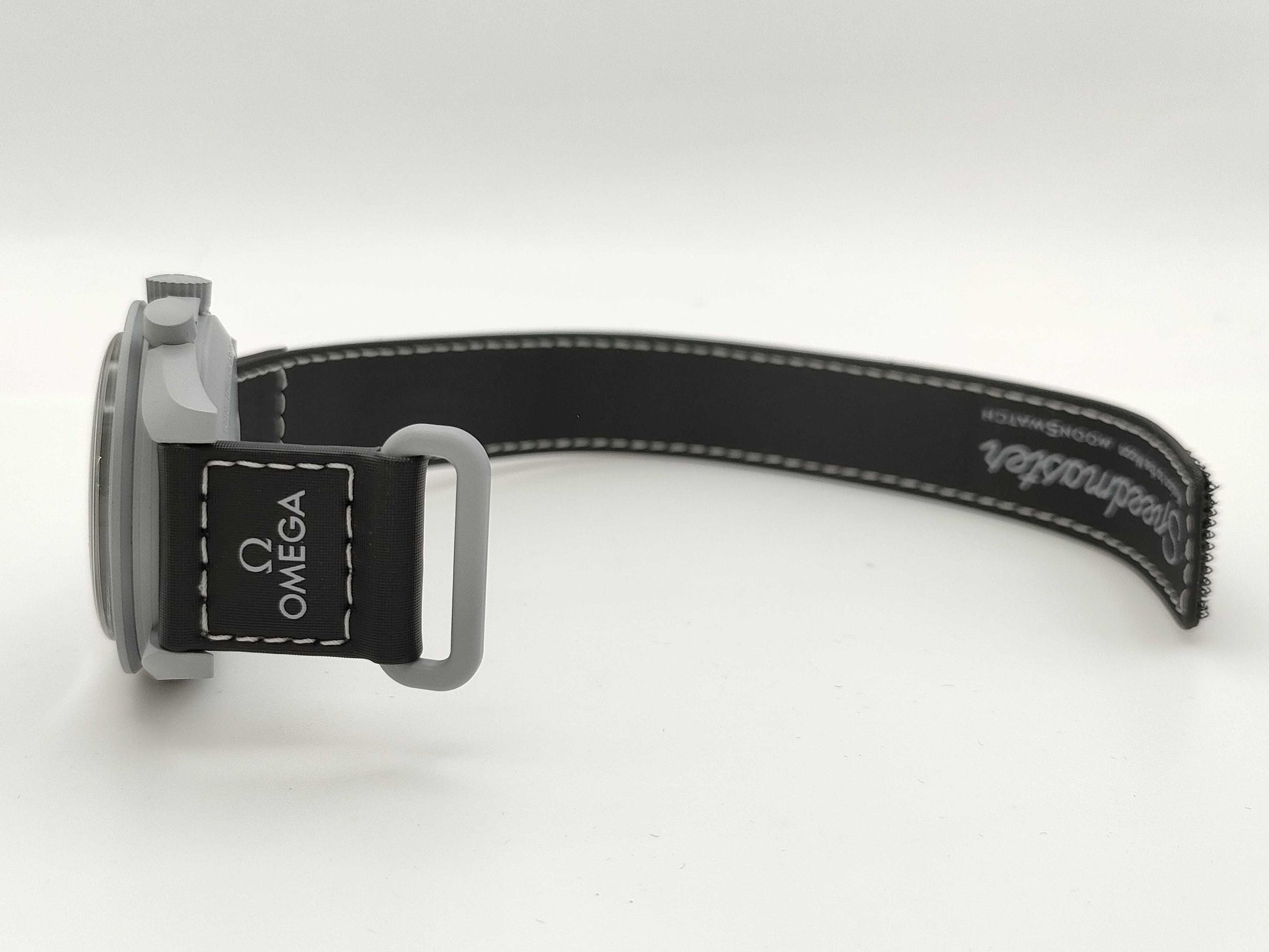 OMEGA MISSION TO EARTH PHASE S033M700 Quartz Men's Watch