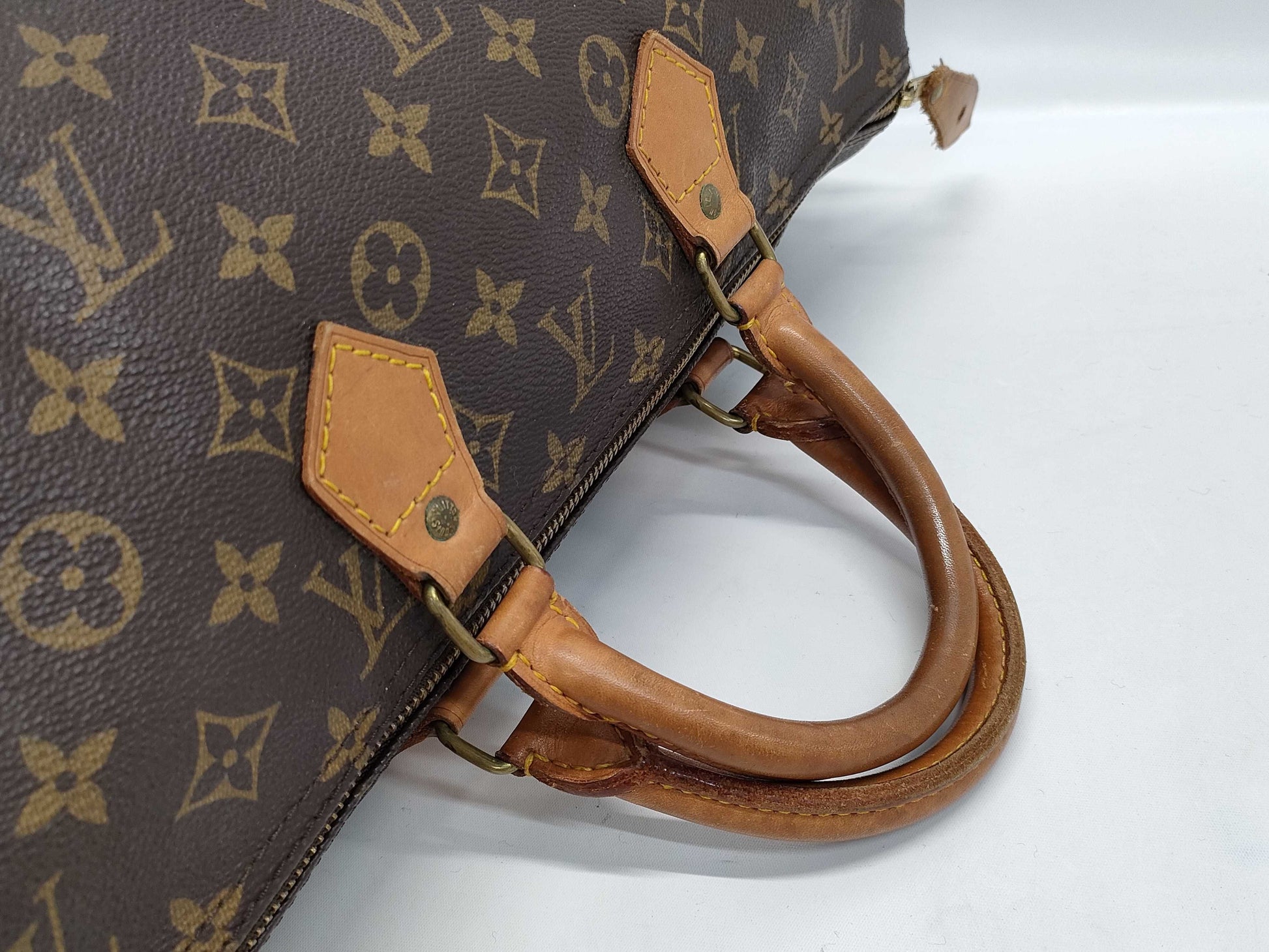 LOUIS VUITTON Monogram Speedy 40 Handbag