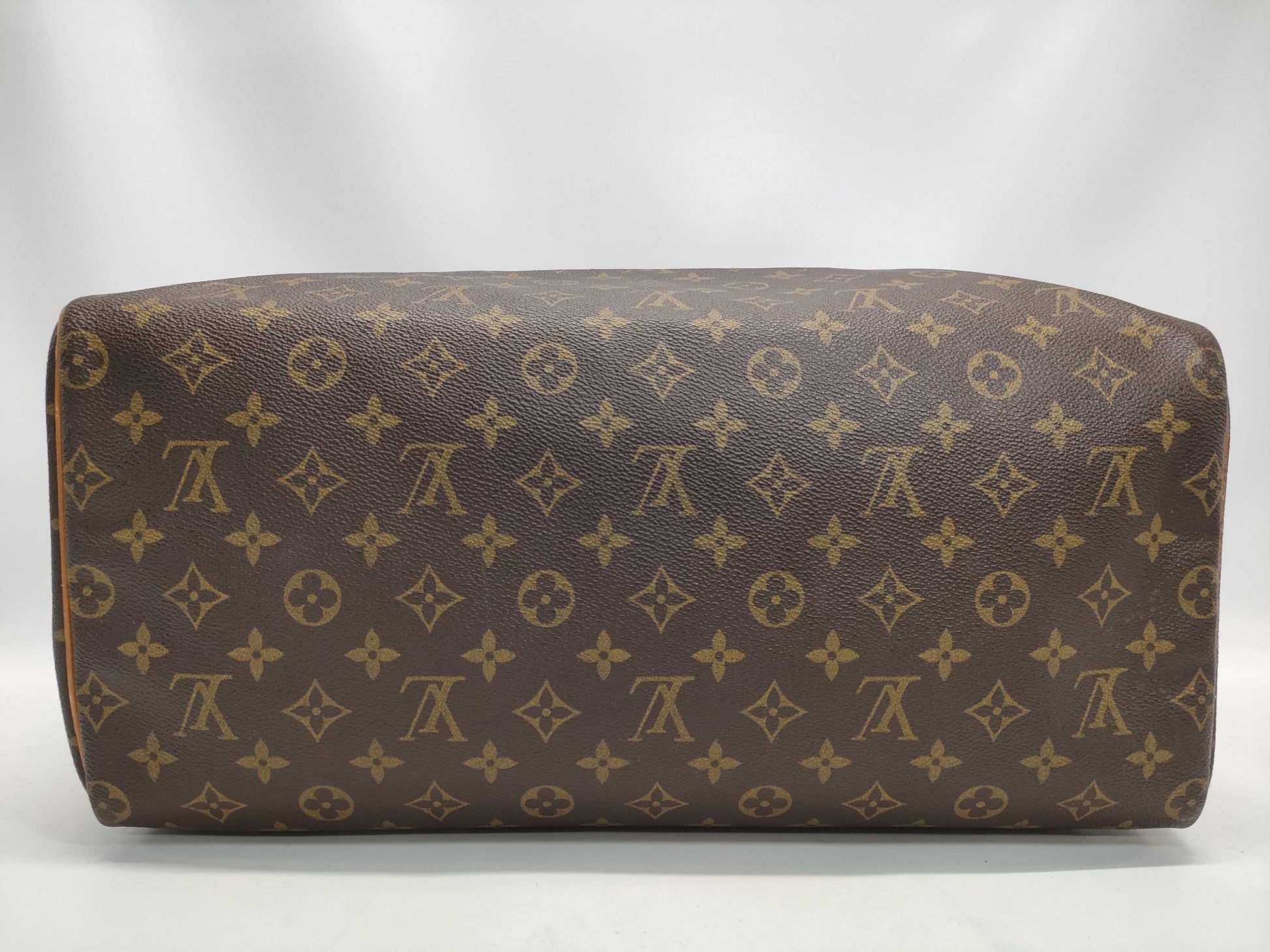 LOUIS VUITTON Monogram Speedy 40 Handbag