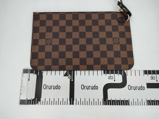 LOUIS VUITTON Damier Pouch Pouch