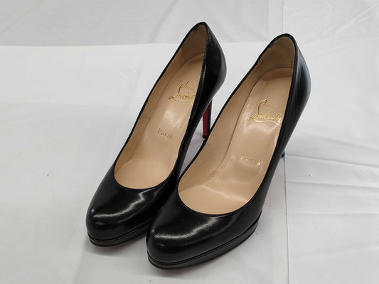 Christian Louboutin Enamel Leather Stiletto Heel Pumps