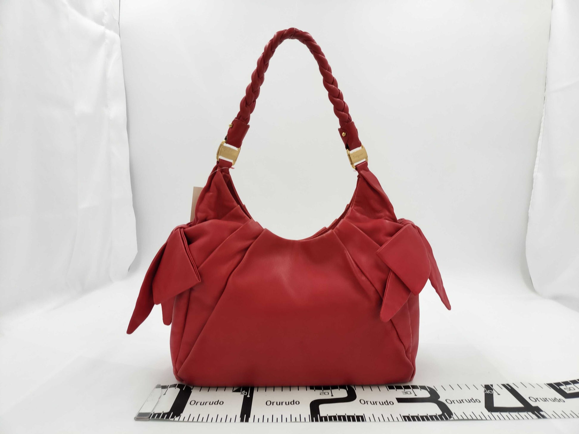 Salvatore Ferragamo Vara Ribbon One-Shoulder Shoulder Bag