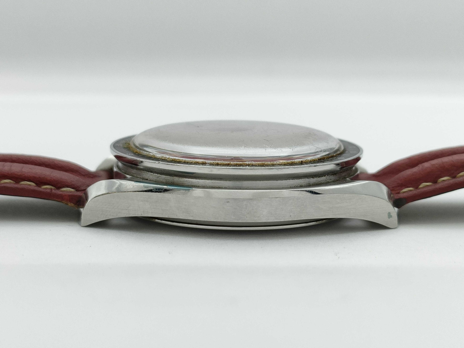 OMEGA 3810.61.41 55345338 Automatic Red Dial Unmoving Men's Watch