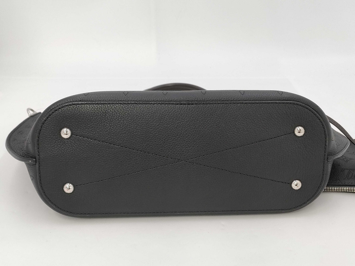 LOUIS VUITTON M54402 Mahina Girolata Noir Tote Bag with Pouch