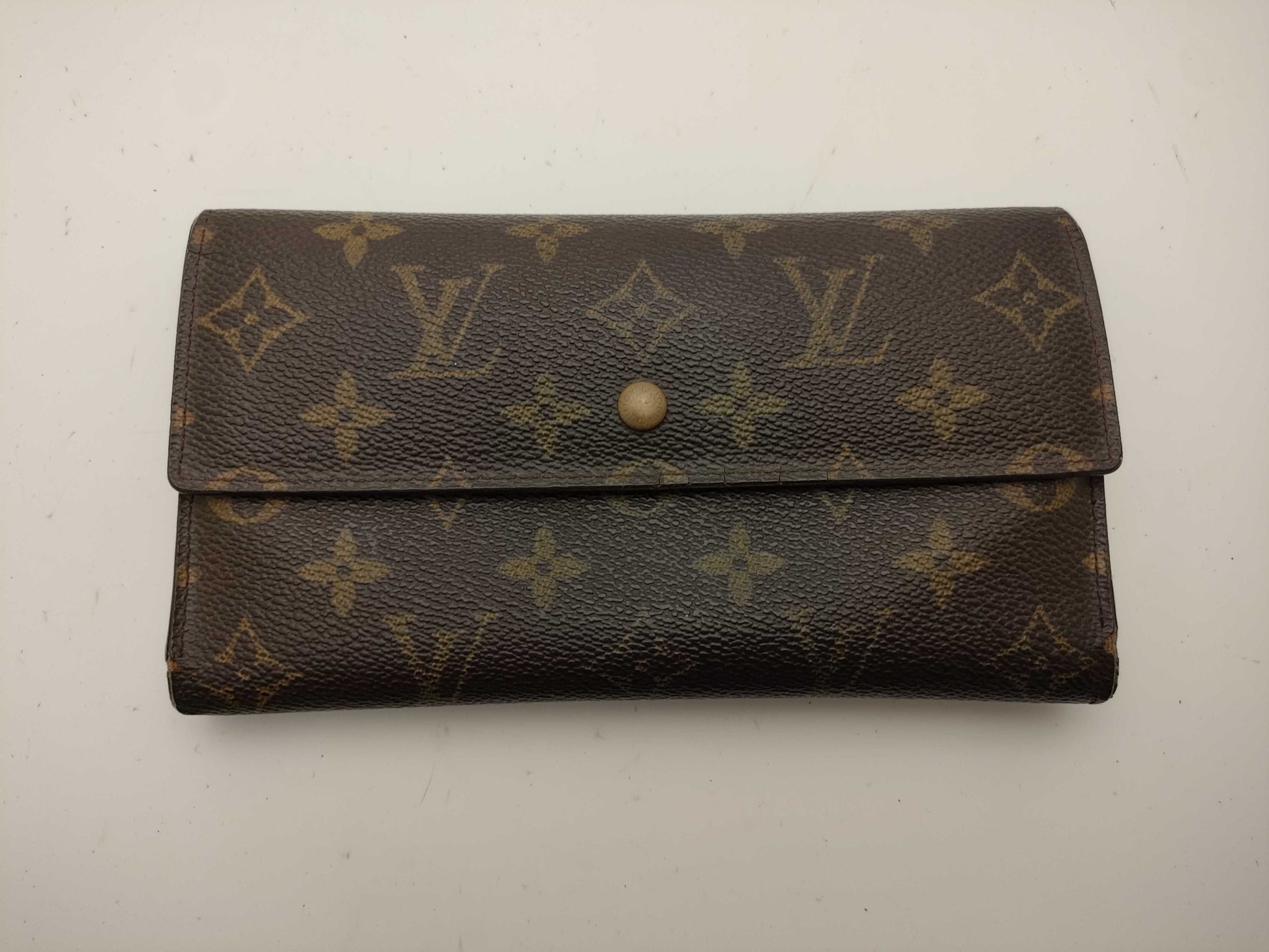 LOUIS VUITTON Monogram Wallet