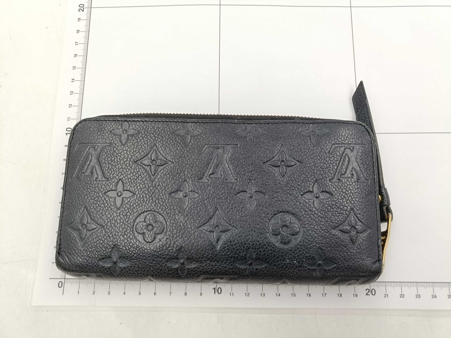 LOUIS VUITTON Monogram M61864 Empreinte Zippy Wallet