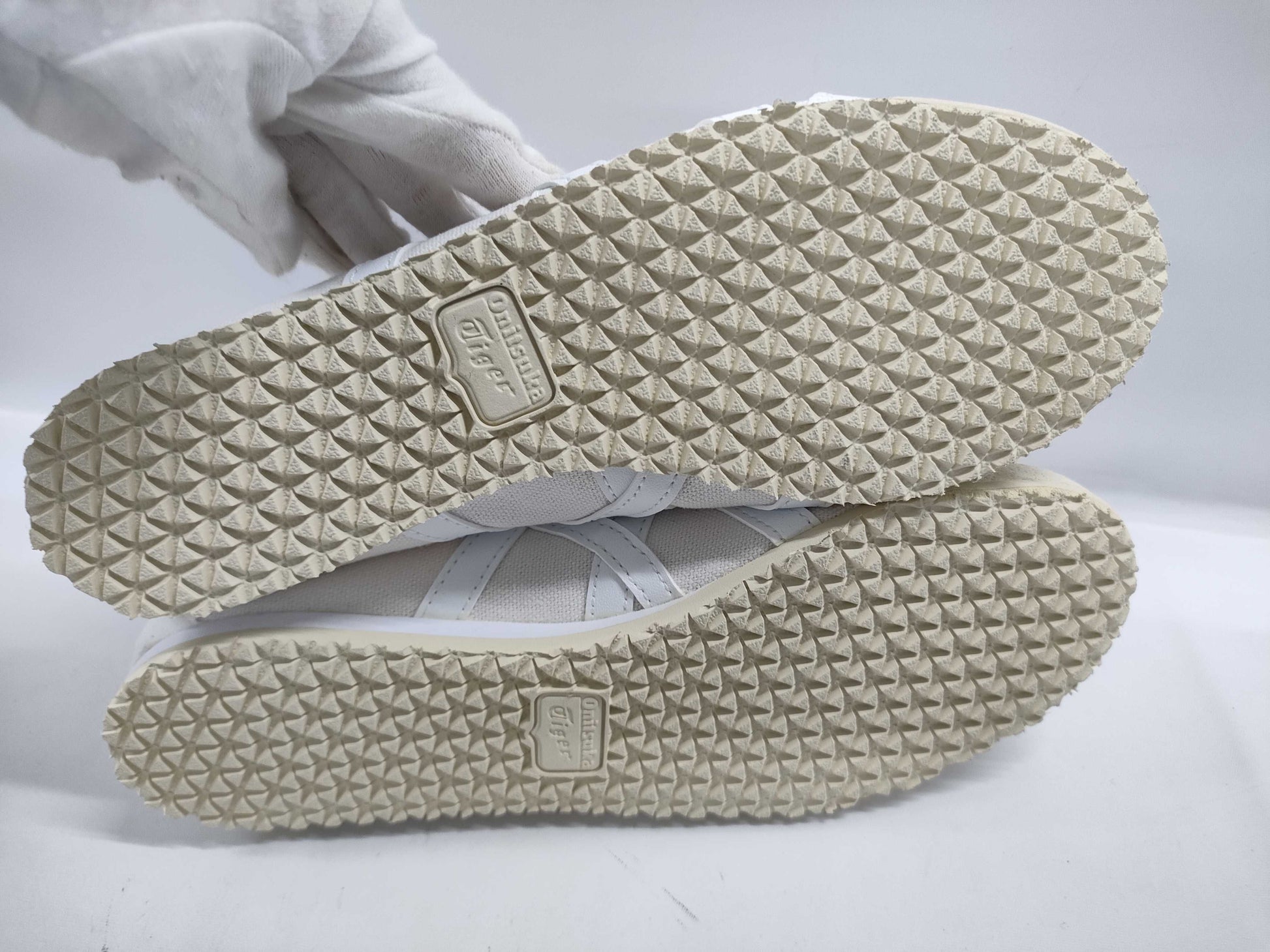 Onitsuka Tiger sneakers