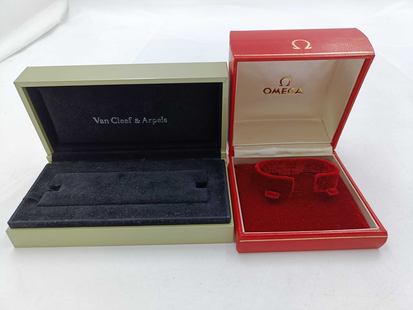 OMEGA Jewelry Case for Tiffany*3/VCA/Omega*5, Box