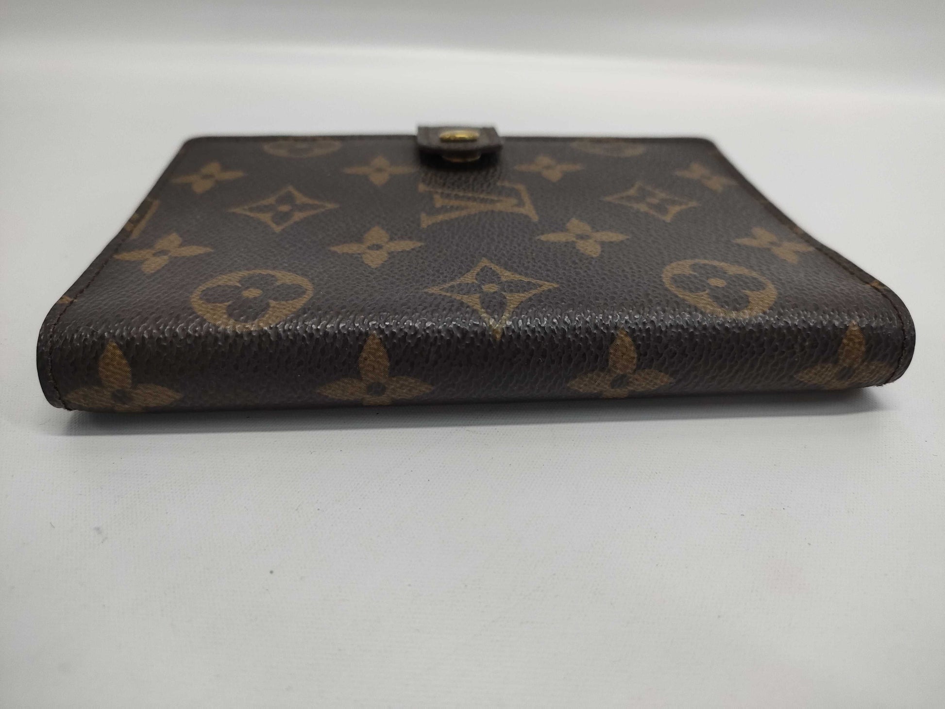 LOUIS VUITTON Monogram Agenda MM Notebook Cover