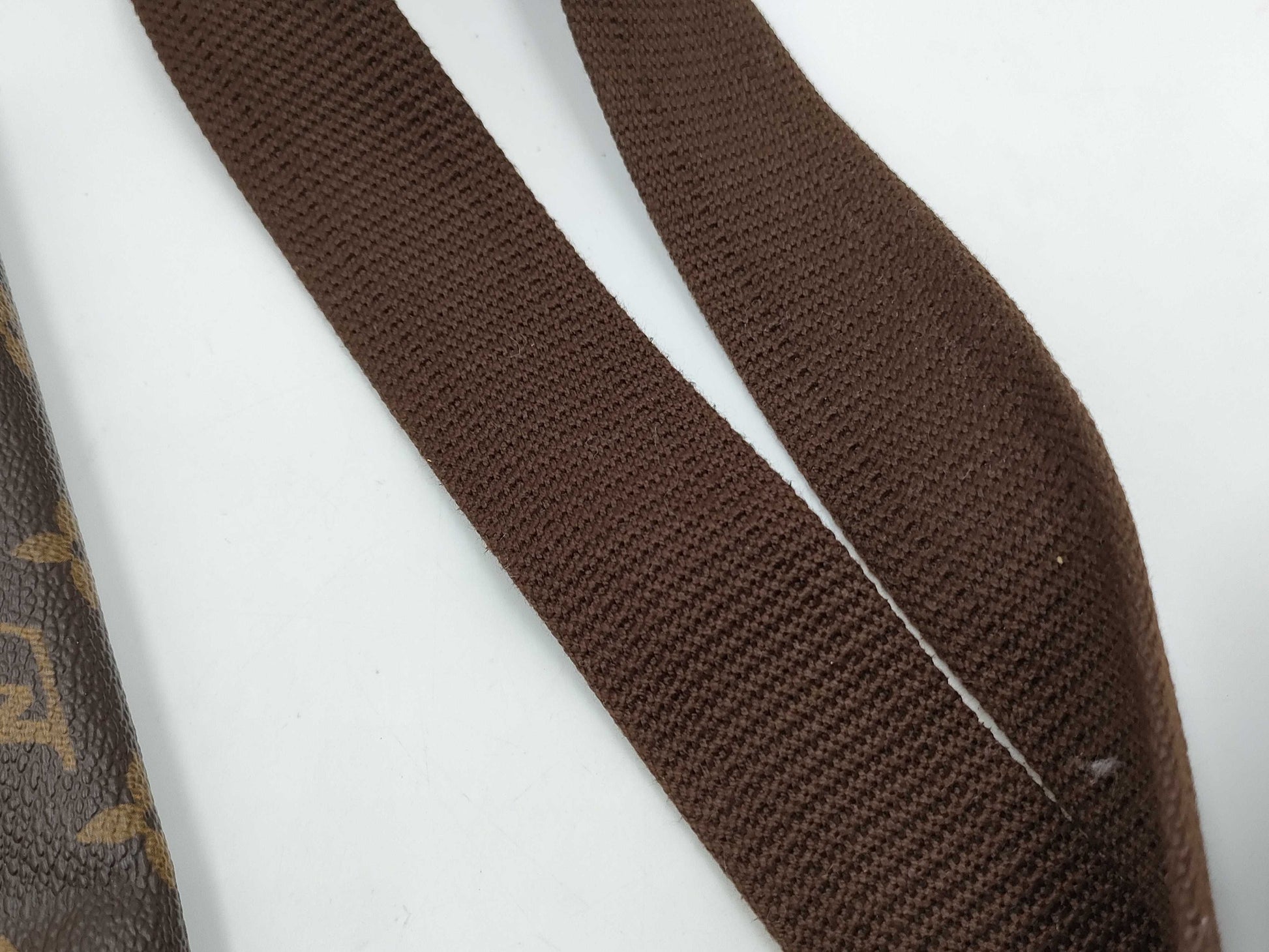 LOUIS VUITTON Monogram Bosfall GM Shoulder Bag