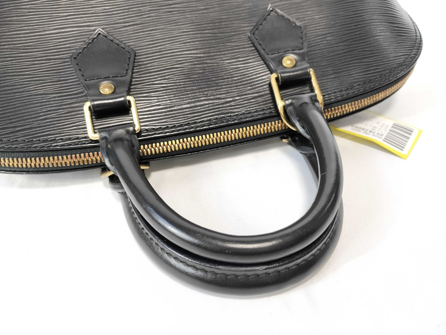 LOUIS VUITTON Epi Alma Handbag Handbag