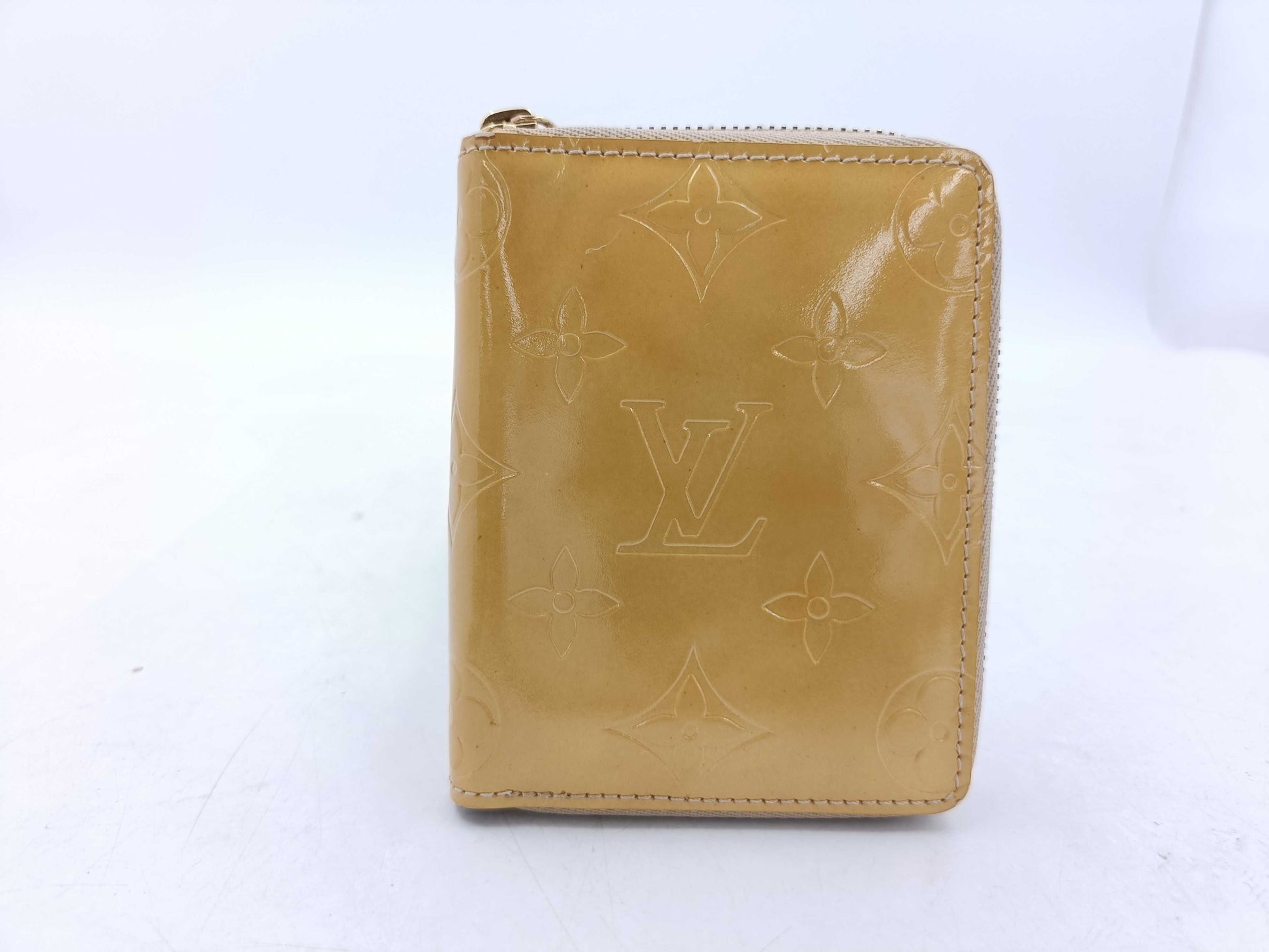 LOUIS VUITTON Vernis Yellow Compact Zip Wallet
