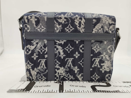 LOUIS VUITTON Monogram M57282 Tapestry Shoulder Bag