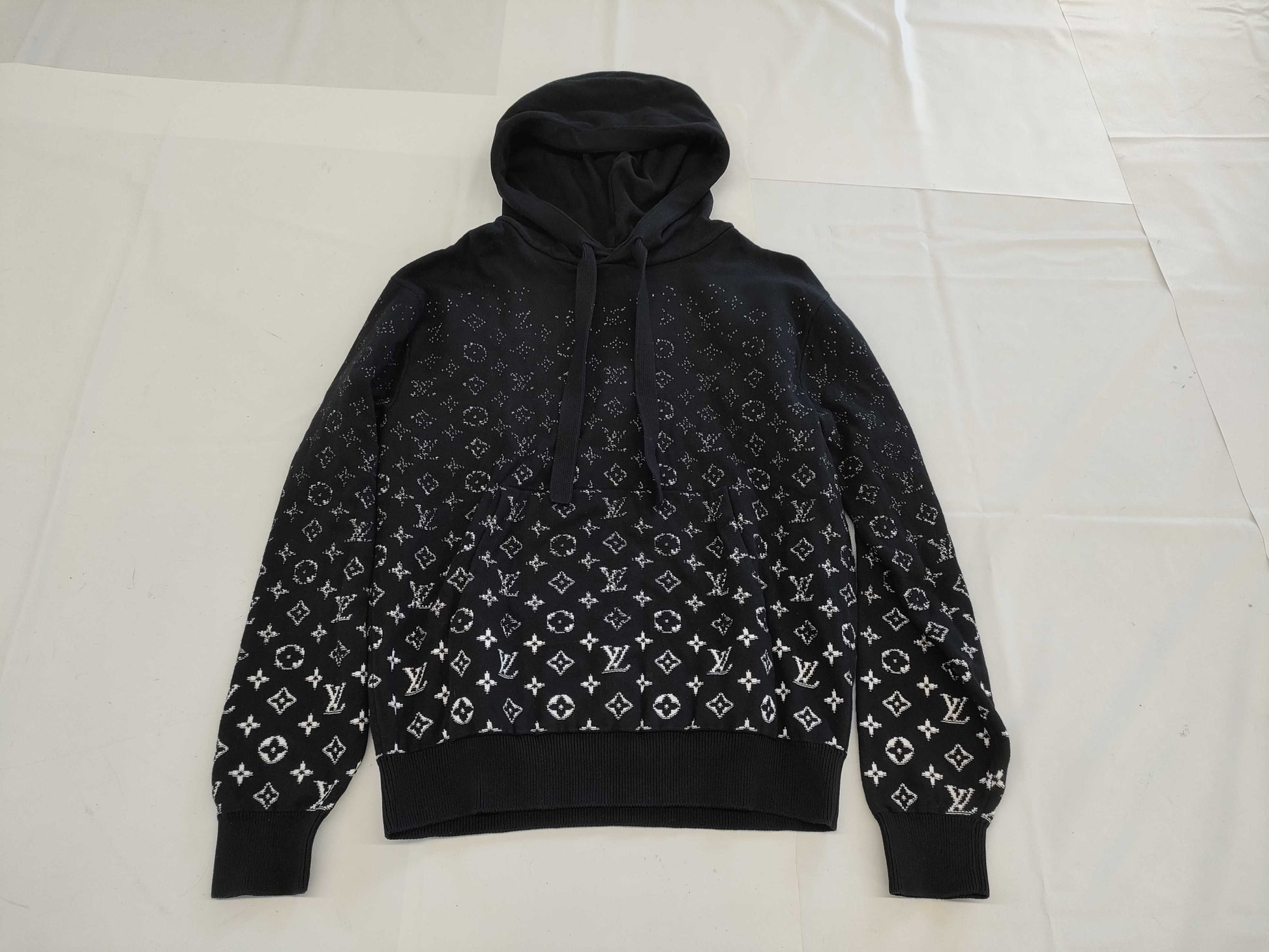 LOUIS VUITTON LV Monogram Gradient Knit Hoodie XS Tops