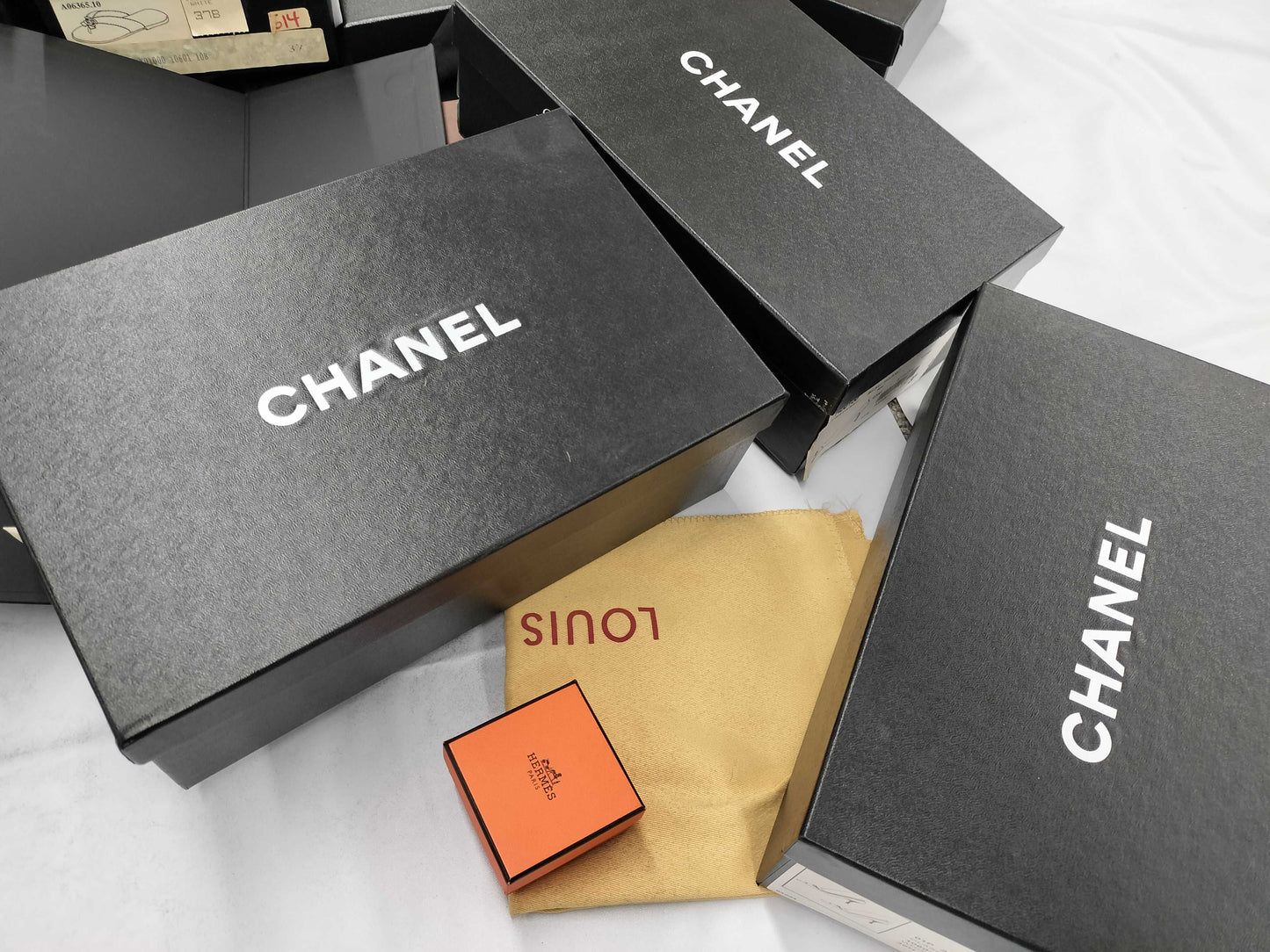 Chanel, Louis Vuitton, etc. Paper Bags, Boxes, Large Size, Brand Empty Boxes, Brand Empty Boxes
