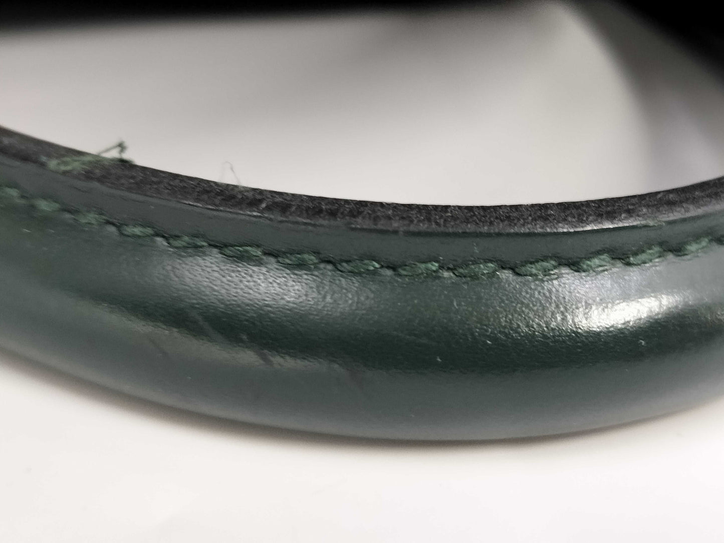 LOUIS VUITTON Taiga Kendall GM M30114 Boston Bag