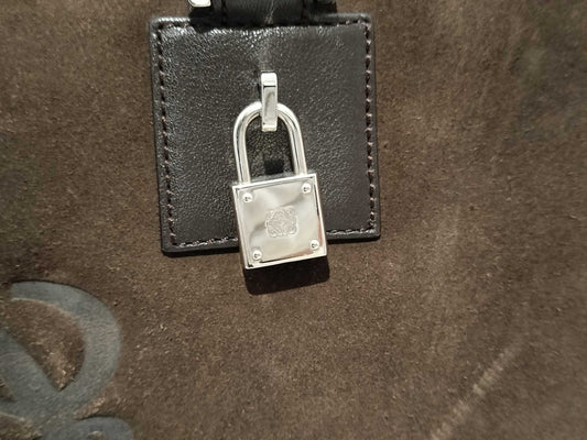 LOEWE Amazona 36 Leather and Suede Handbag