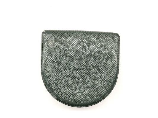 LOUIS VUITTON Taiga Coin Case Porte-Monnaie Chievette Coin Case