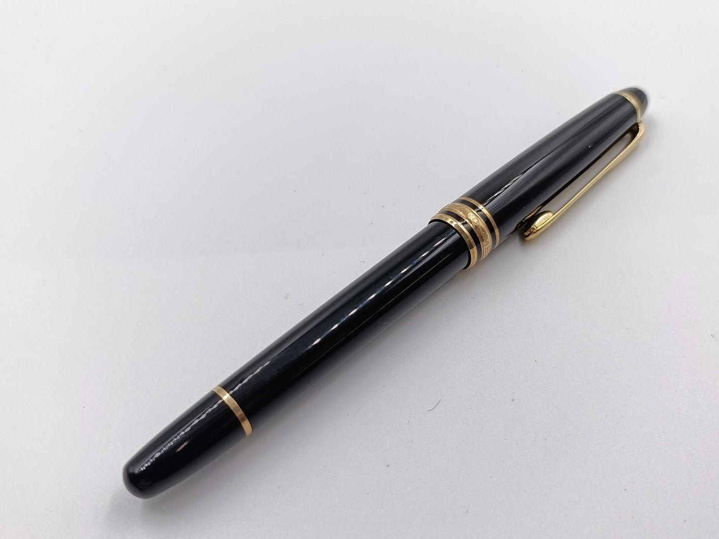 MONTBLANC Meisterstück 14K Nib Pen/Fountain Pen
