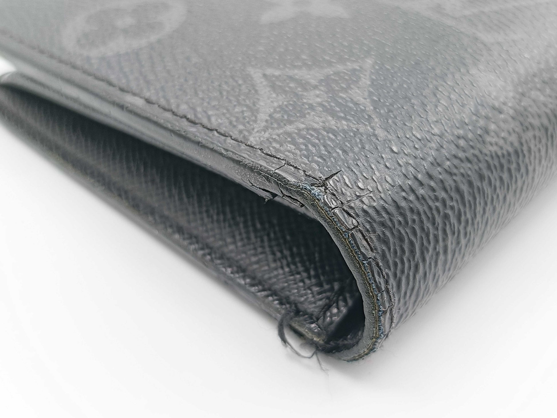 LOUIS VUITTON Monogram Eclipse Portefeuille Brazza Wallet