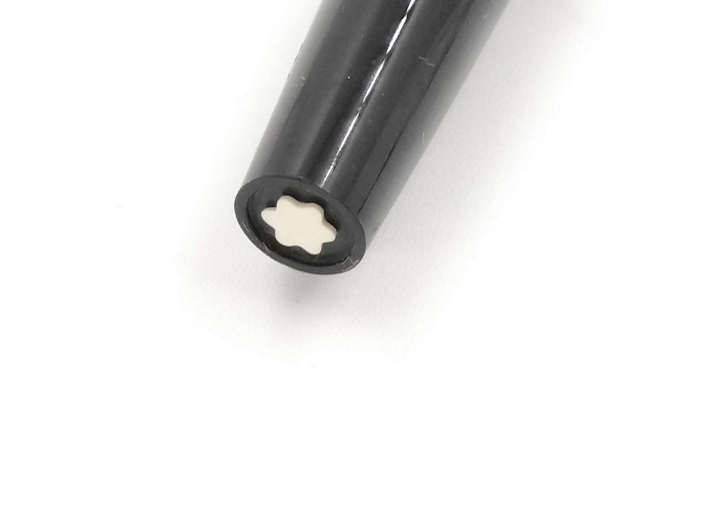 MONTBLANC 585 Pen/Fountain Pen