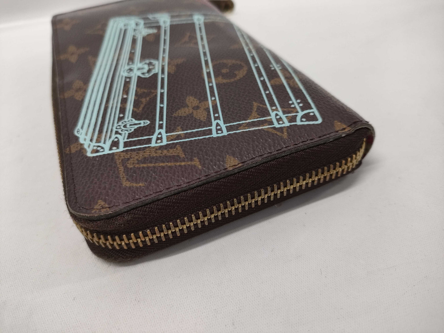 LOUIS VUITTON Monogram Zippy Wallet Print Wallet