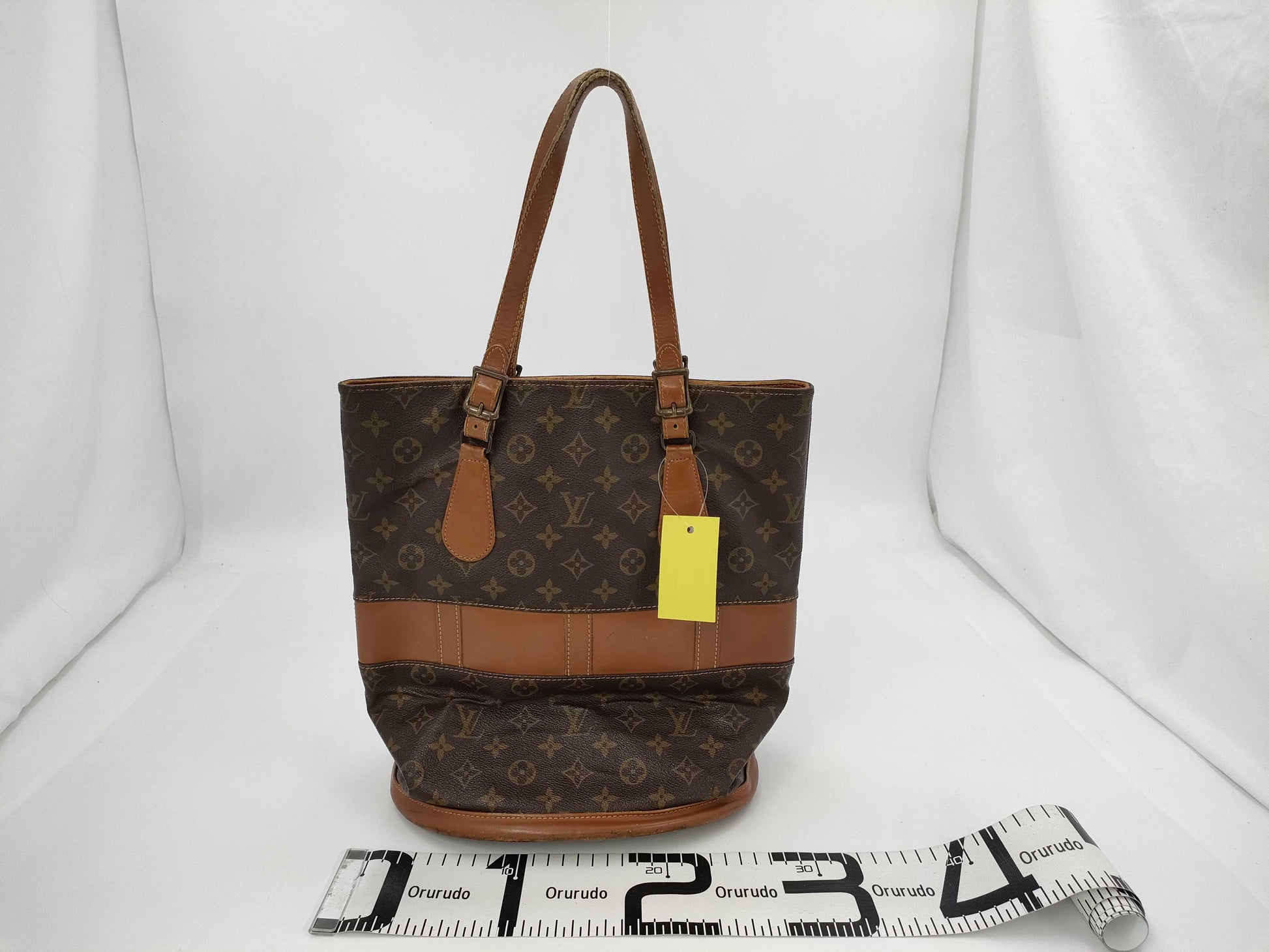 LOUIS VUITTON Monogram USA Bucket Handbag