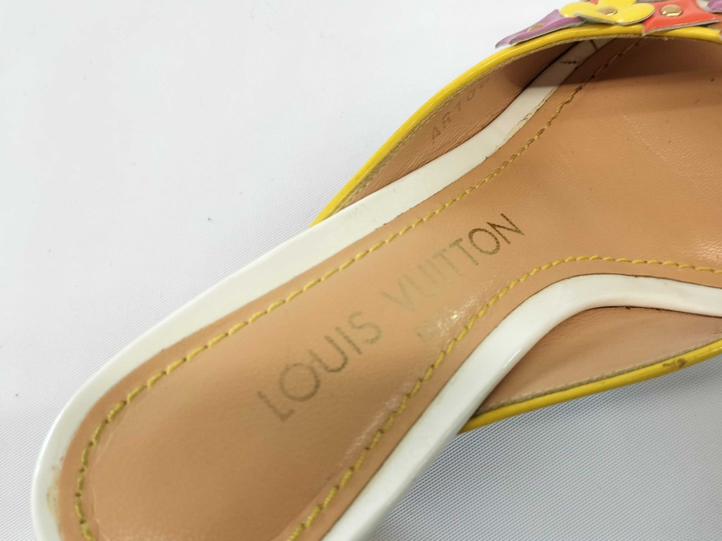 LOUIS VUITTON Flower Mules