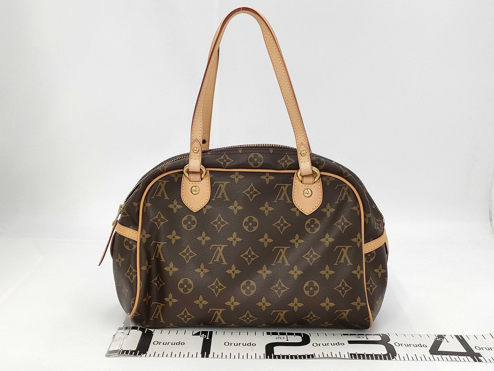 LOUIS VUITTON Monogram Montgreil GM Handbag