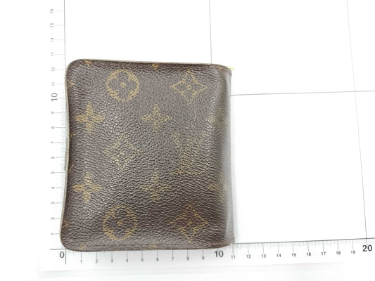 LOUIS VUITTON Monogram Compact Zip Wallet