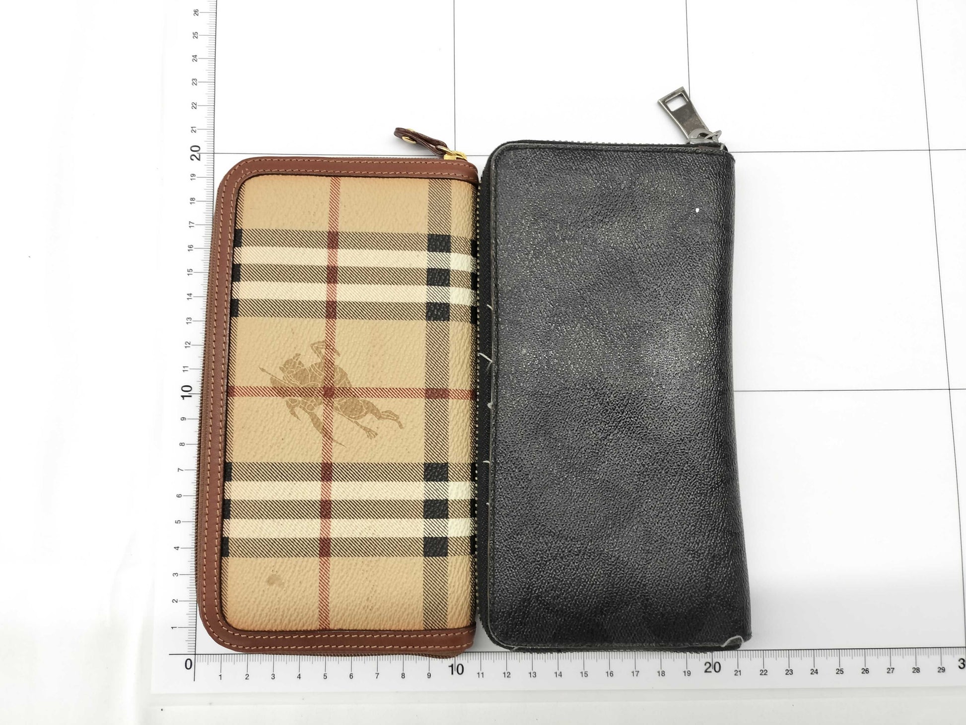 GUCCI Burberry/Coach All-Over Print Wallet Set Wallet