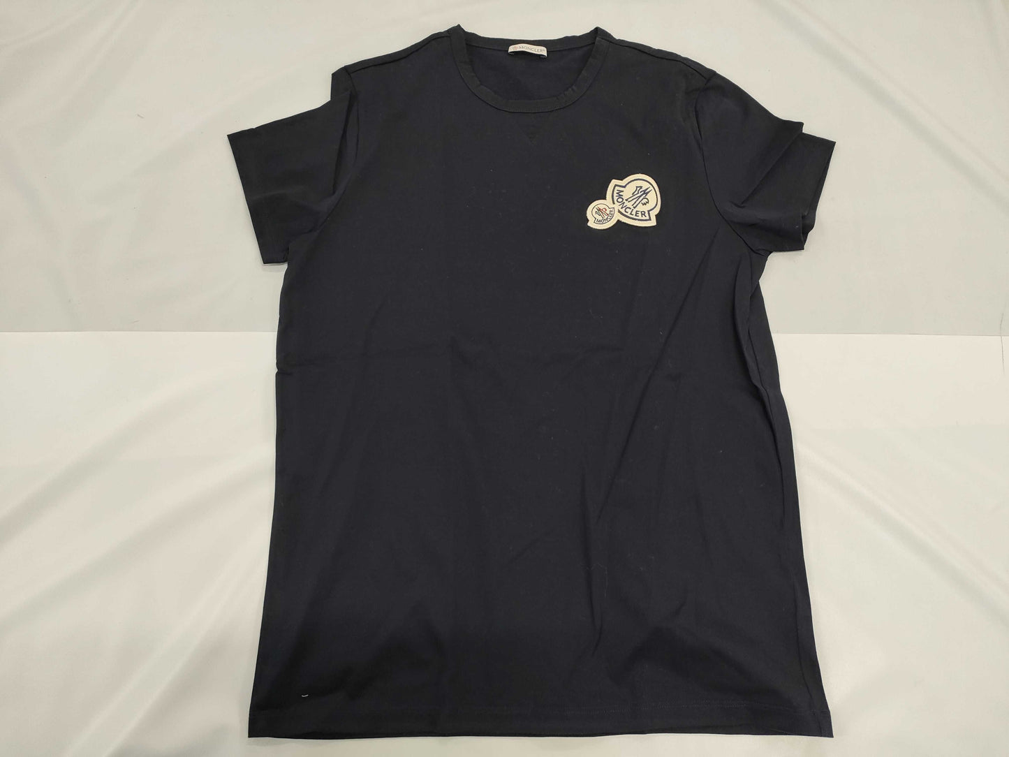 MONCLER Maglia T-shirt E20918032500 Tops