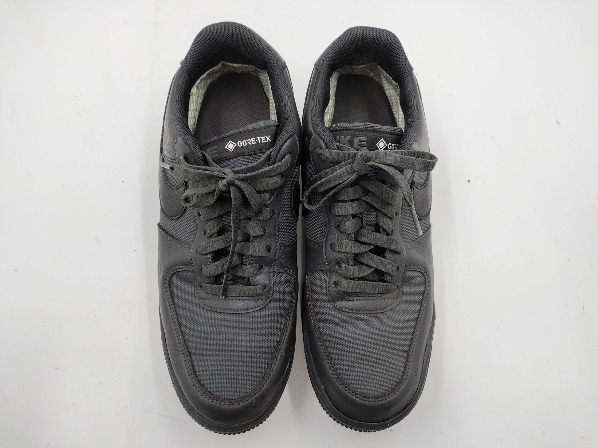 NIKE Nike Air Gore-Tex Sneakers