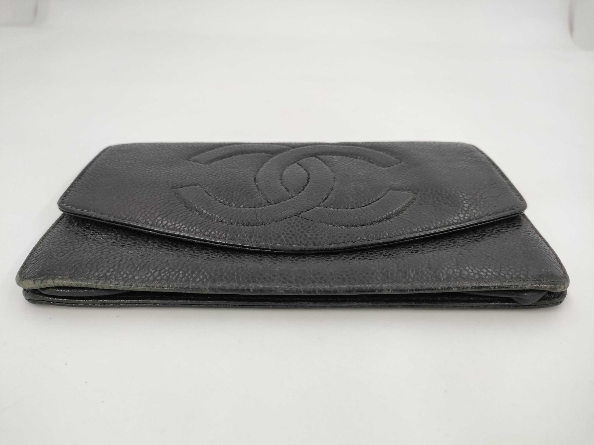 CHANEL Caviar Leather Wallet with Large Coco Mark
