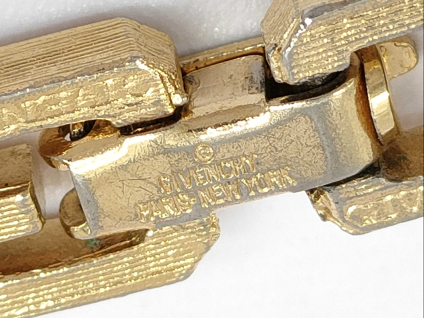 GIVENCHY Bracelet Bangle