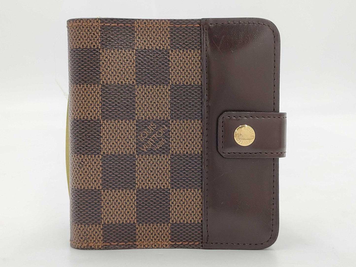 LOUIS VUITTON Damier N61668 Compact Zip Wallet