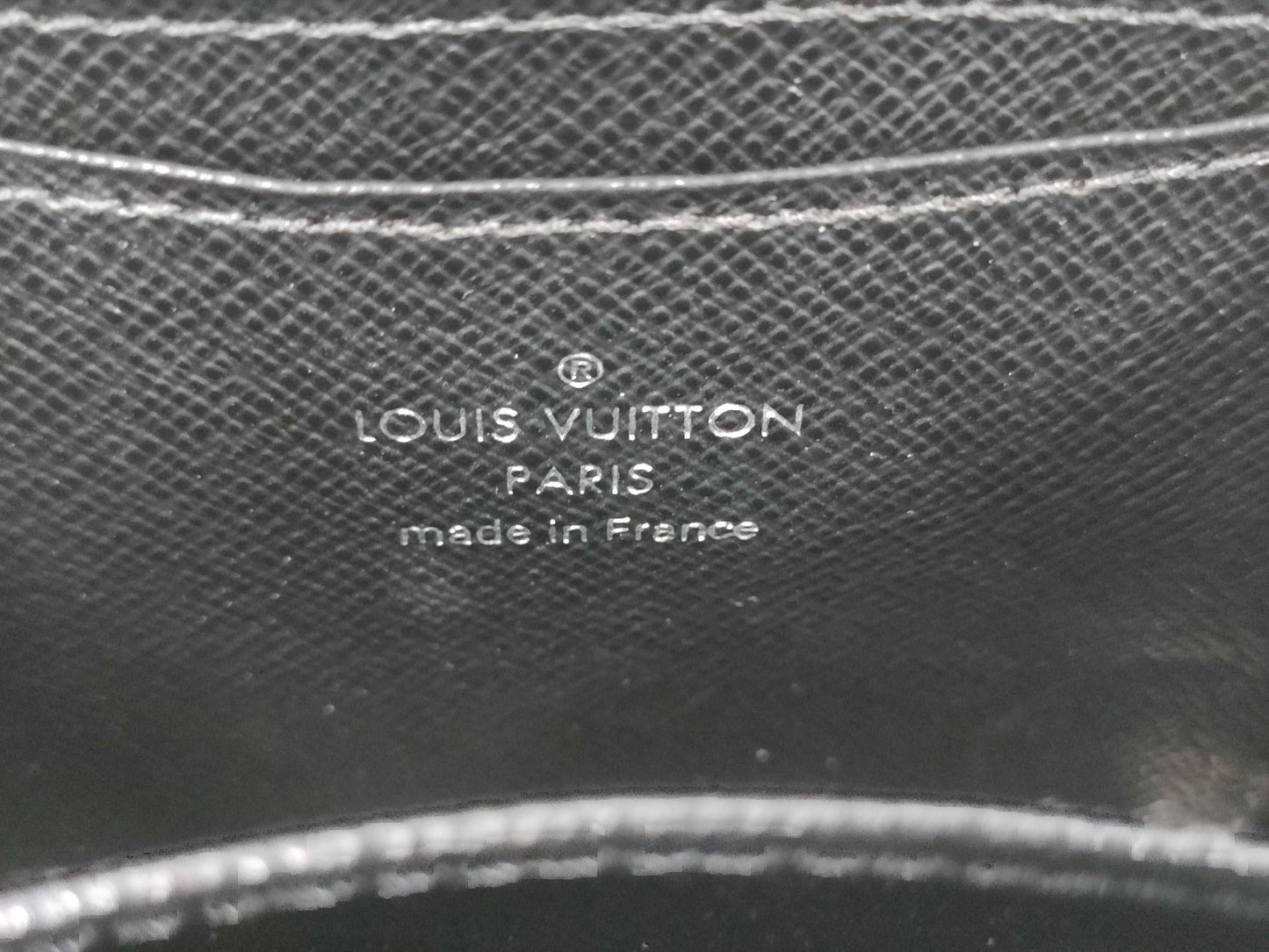 LOUIS VUITTON Epi Zippy Coin Purse Wallet