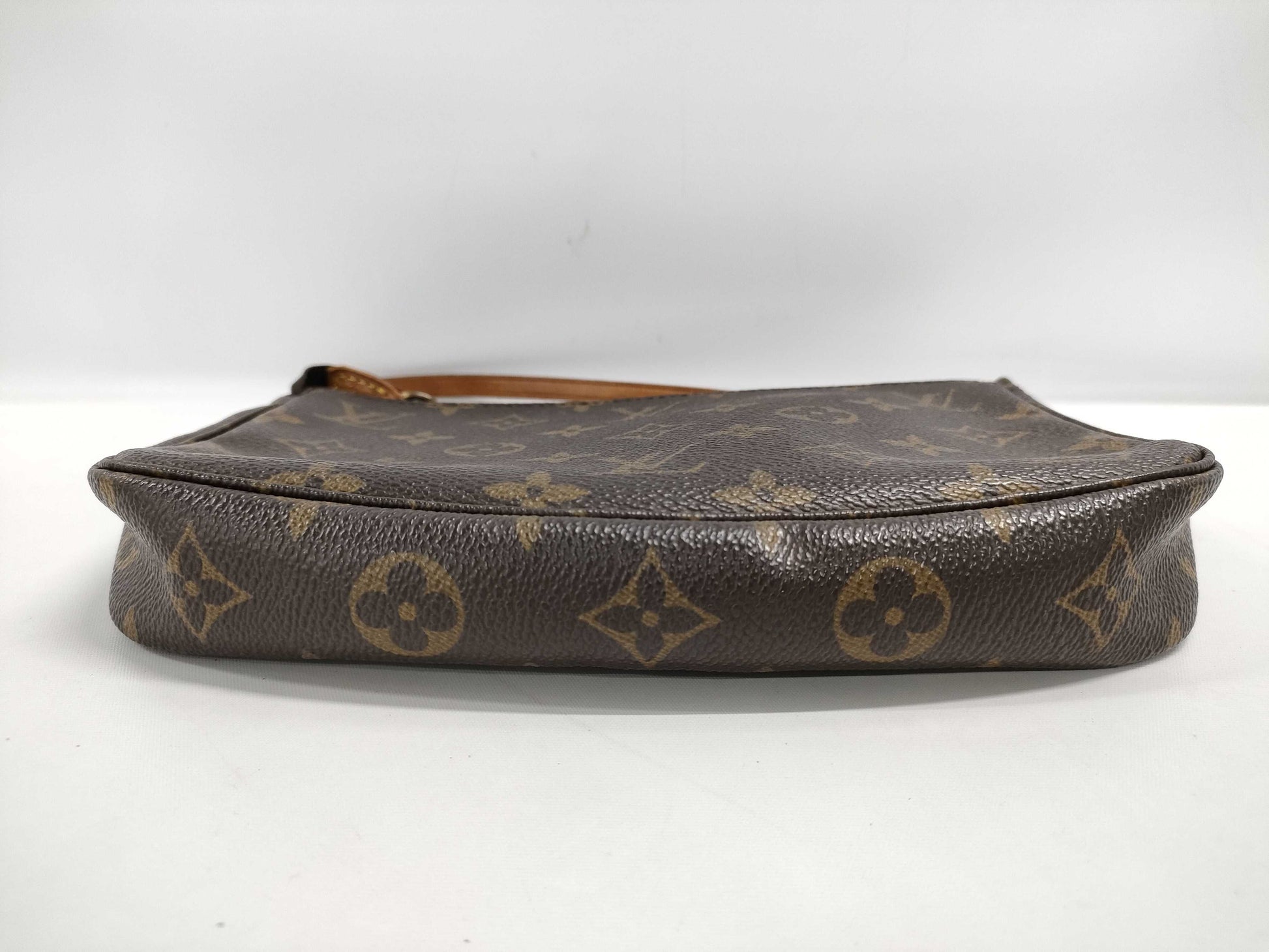 LOUIS VUITTON Monogram Accessoires M51980 Pouch