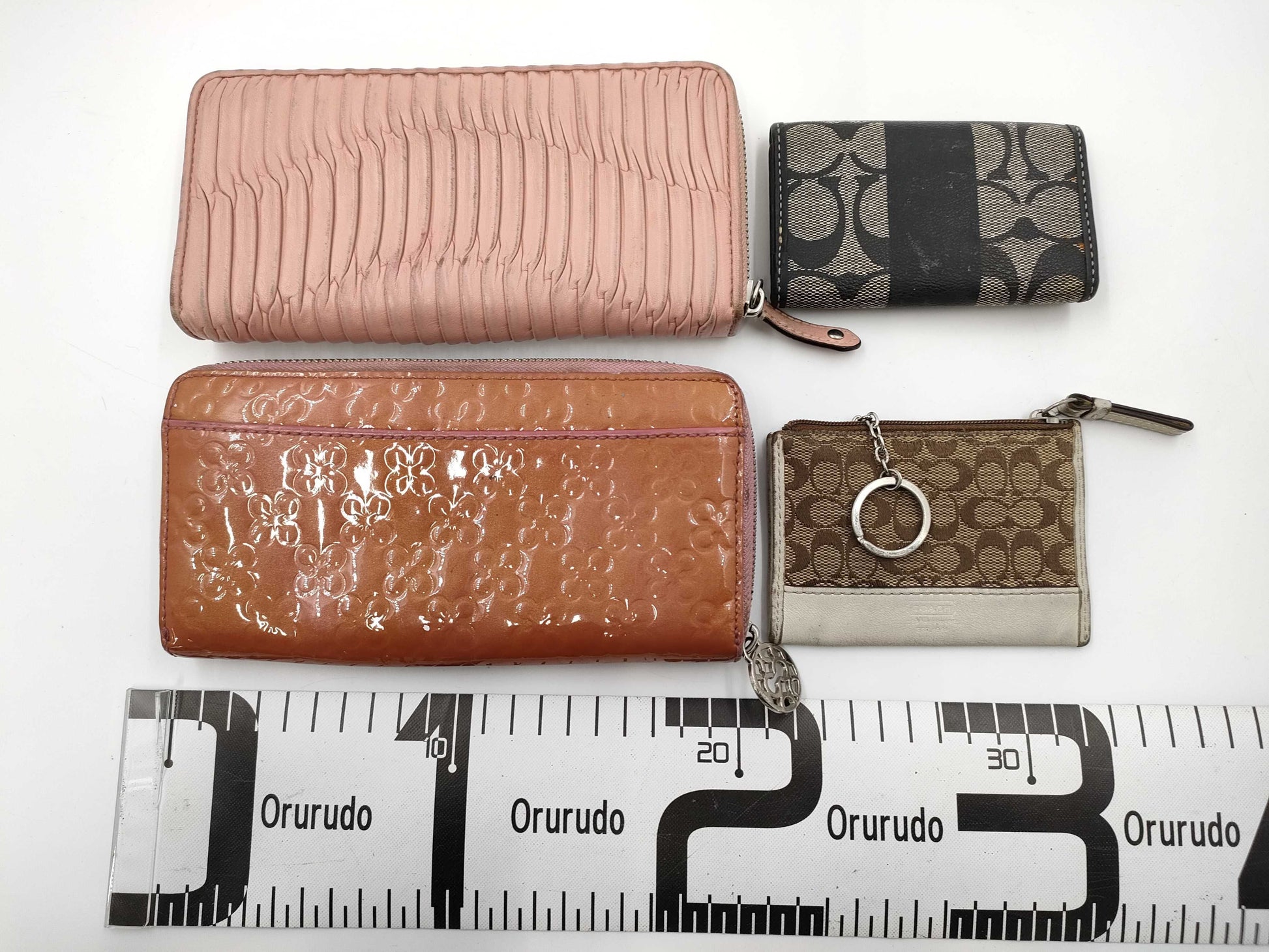 COACH wallets/key cases and other accessories *4 items Other accessories