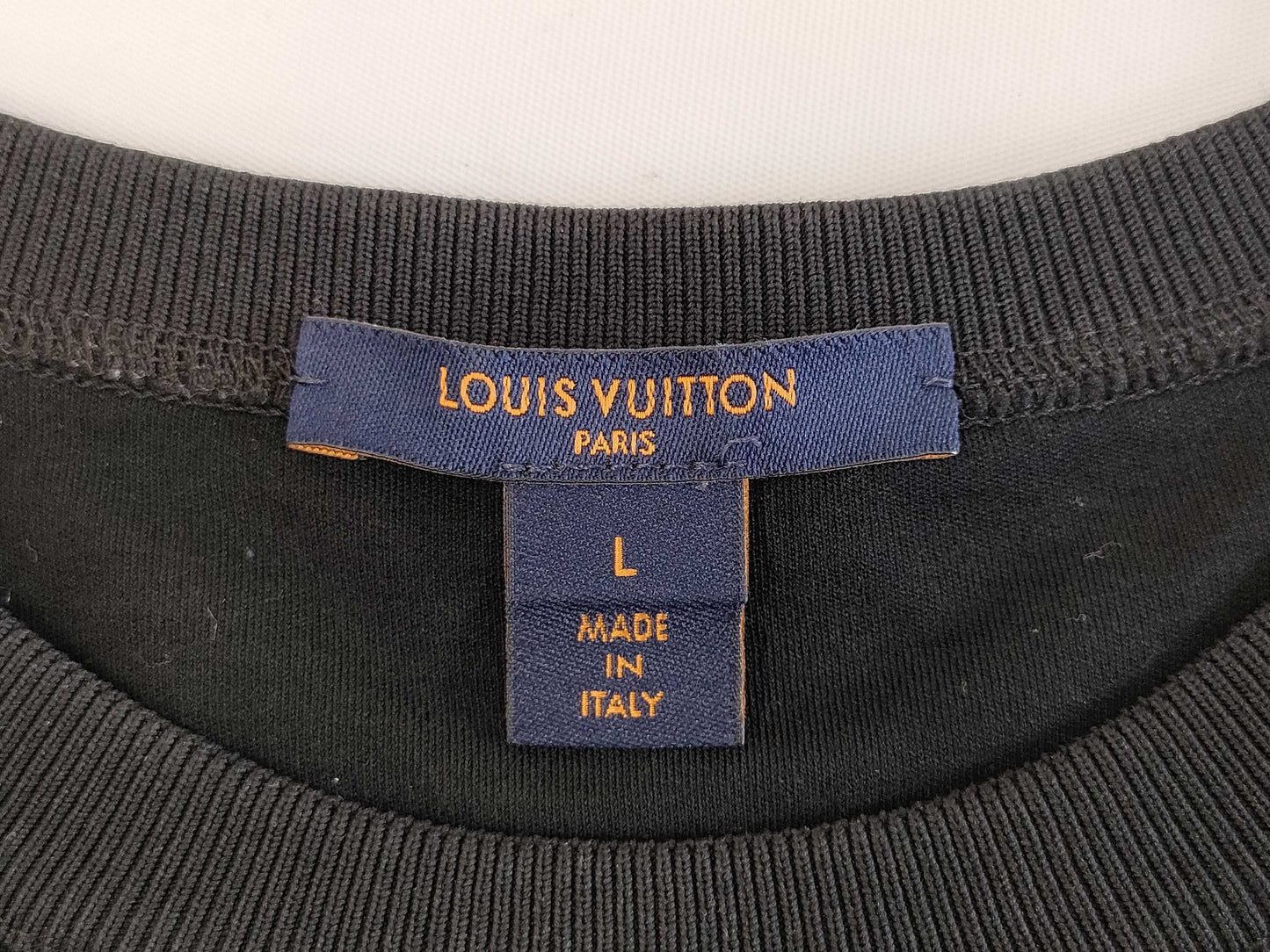 LOUIS VUITTON Logo Chain Monogram T-shirt